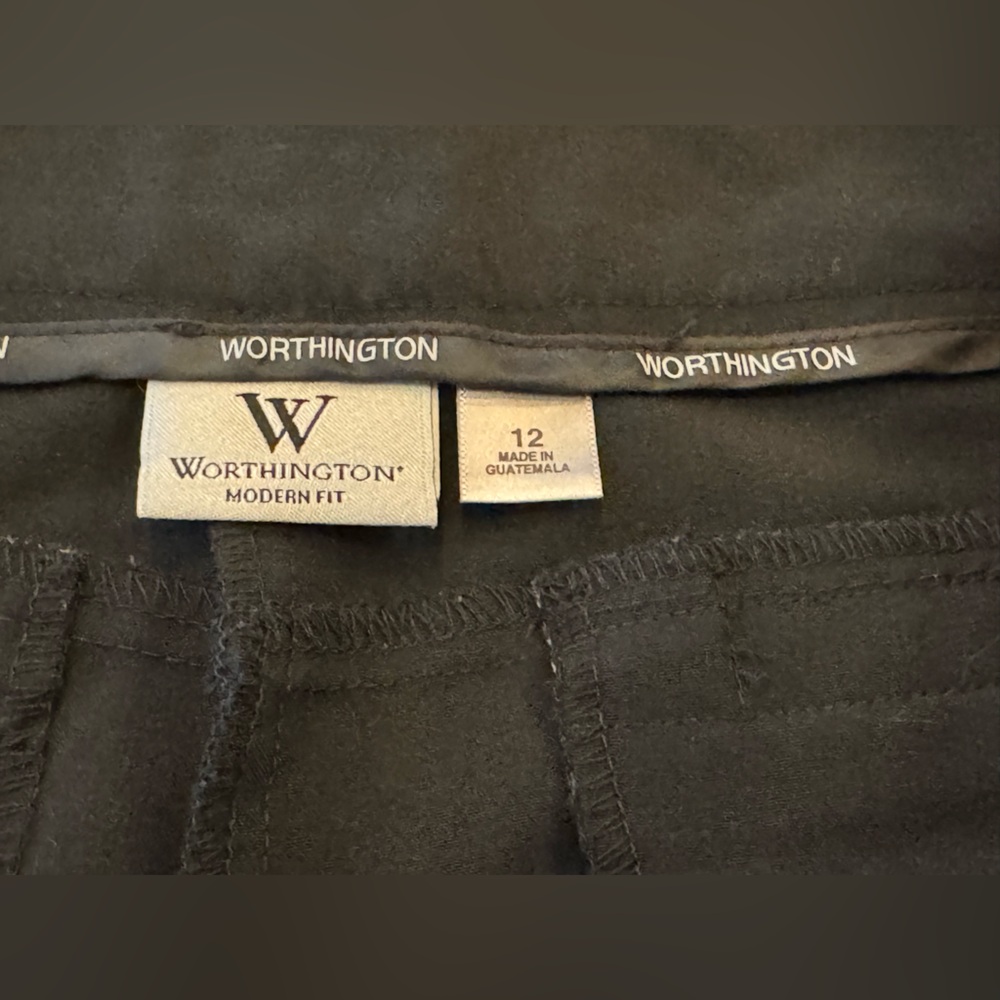 Worthington Black Bermuda Shorts - Picture 7 of 7